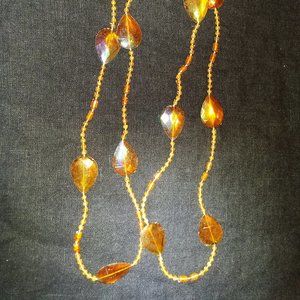 Leaf beaded necklace